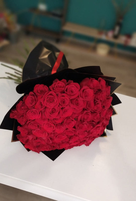 Buchet Maxi Trandafiri Rosii !