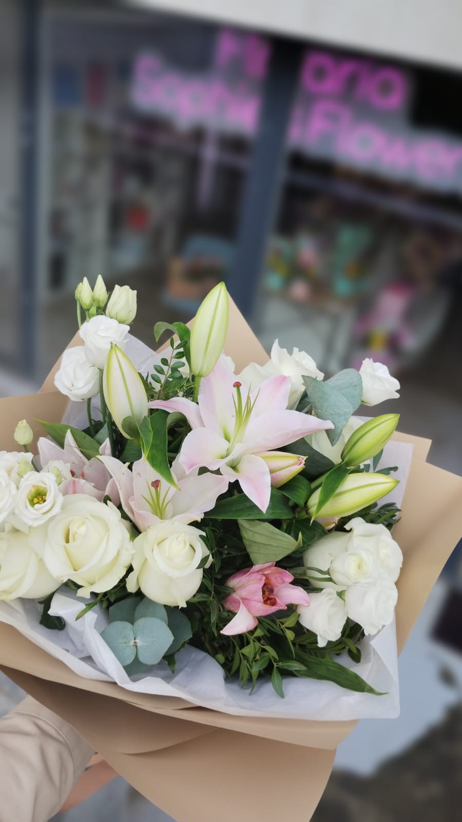 Buchet Monocromatic  Alb !