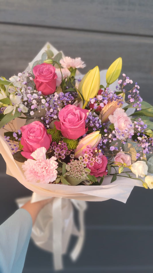 Buchet Elegant de Ocazie !